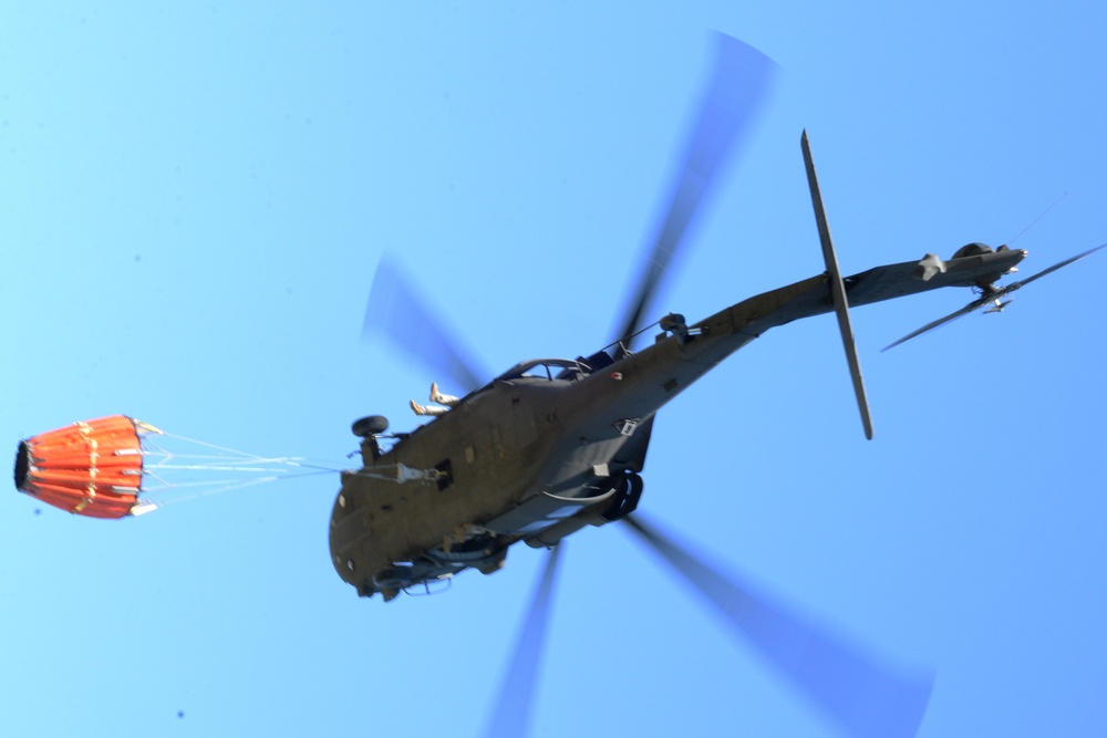 New York Army National Guard helicopters conduct fire bucket training on Round Lake