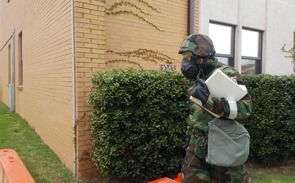 Reservists prepare to survive and operate