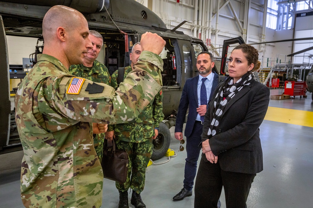 Albanian Minister of Defense visits New Jersey Army National Guard Aviation Facility