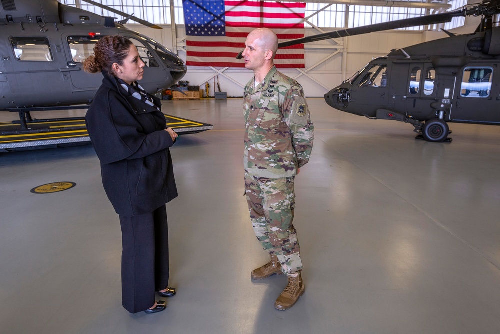 Albanian Minister of Defense visits New Jersey Army National Guard Aviation Facility