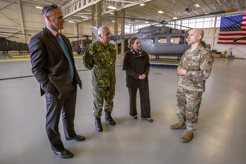 Albanian Minister of Defense visits New Jersey Army National Guard Aviation Facility