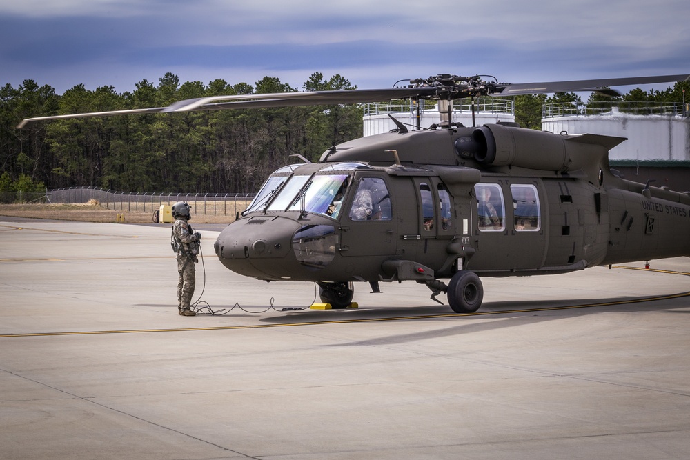 Albanian Minister of Defense visits New Jersey Army National Guard Aviation Facility