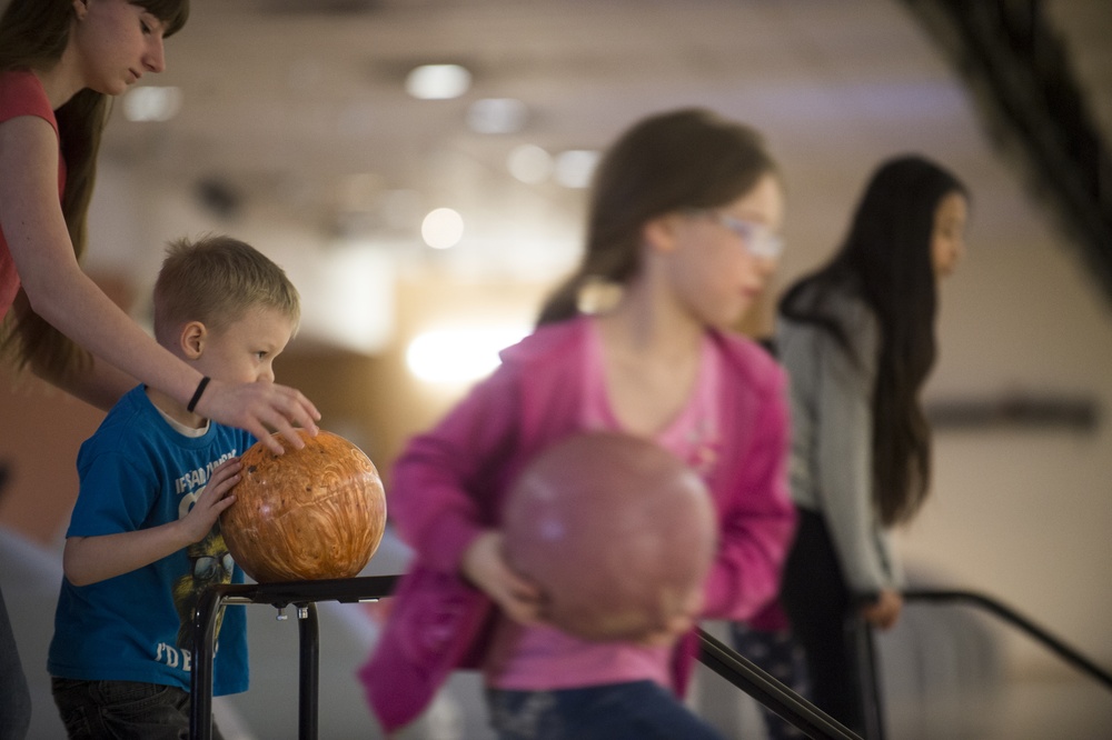 A&amp;FRC provides deployed service members’ families fun, food