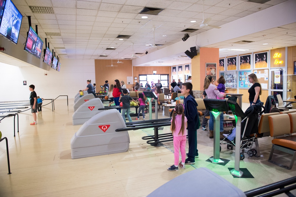 A&amp;FRC provides deployed service members’ families fun, food