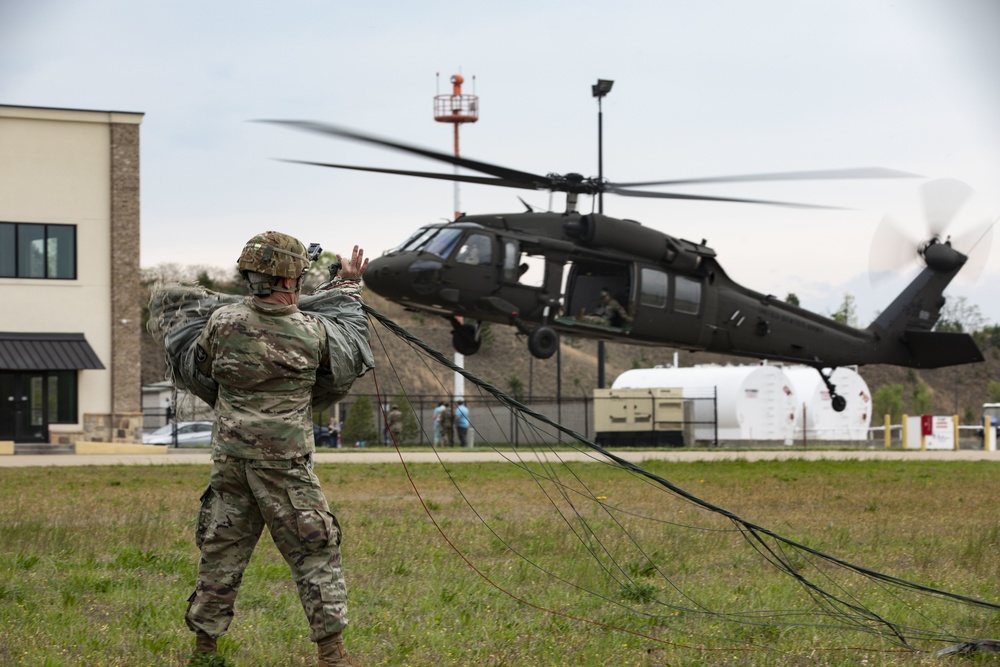 DVIDS - Images - Silver Comet DZ Airborne Operations 2019 [Image 13 of 15]