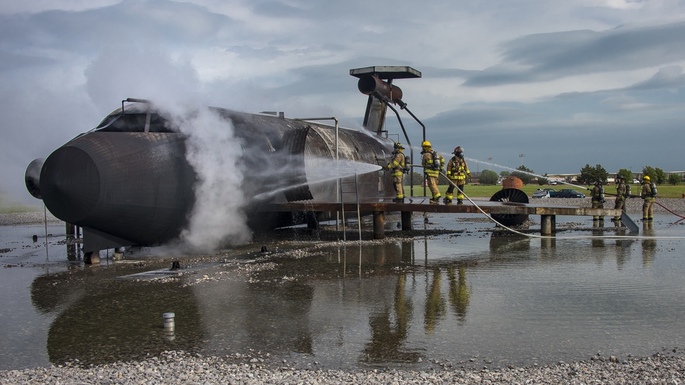 Sheppard AFB Fire Department conducts live-fire training