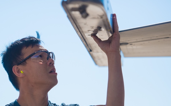 1st Quarter Load Crew Competition