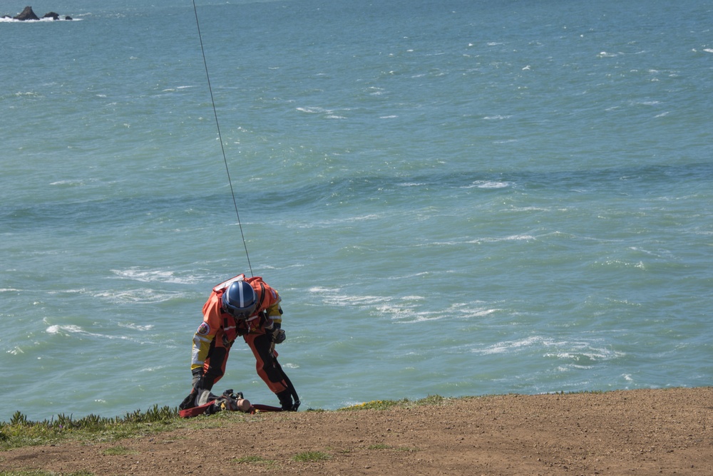 Air Station San Francisco Vertical Surface Training