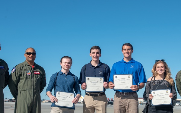 F-22 Demo Team brings thunder over the Bay