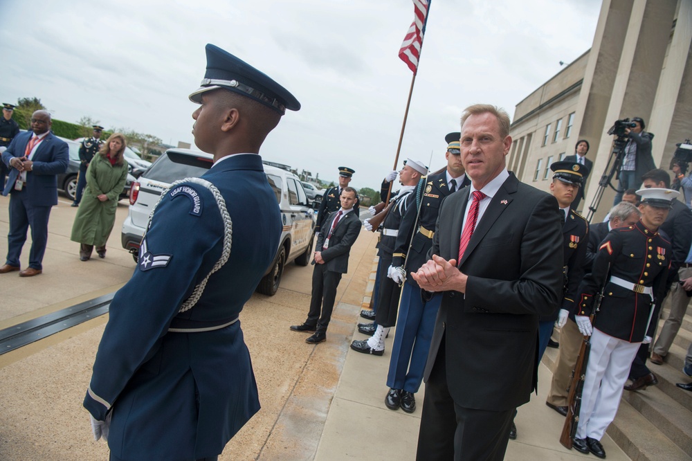 A/SD meets with Minister of Defense of Japan