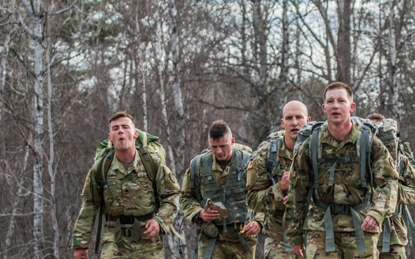 Soldiers Participate in Maine Best Warrior Competition