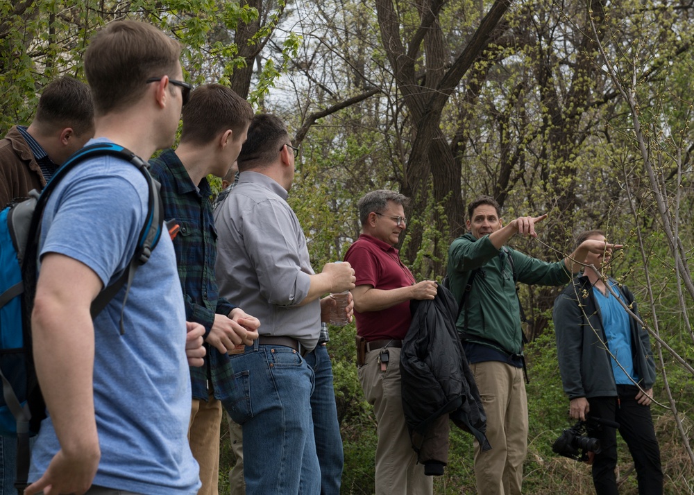 7th Air Force visits UN First Battle Memorial