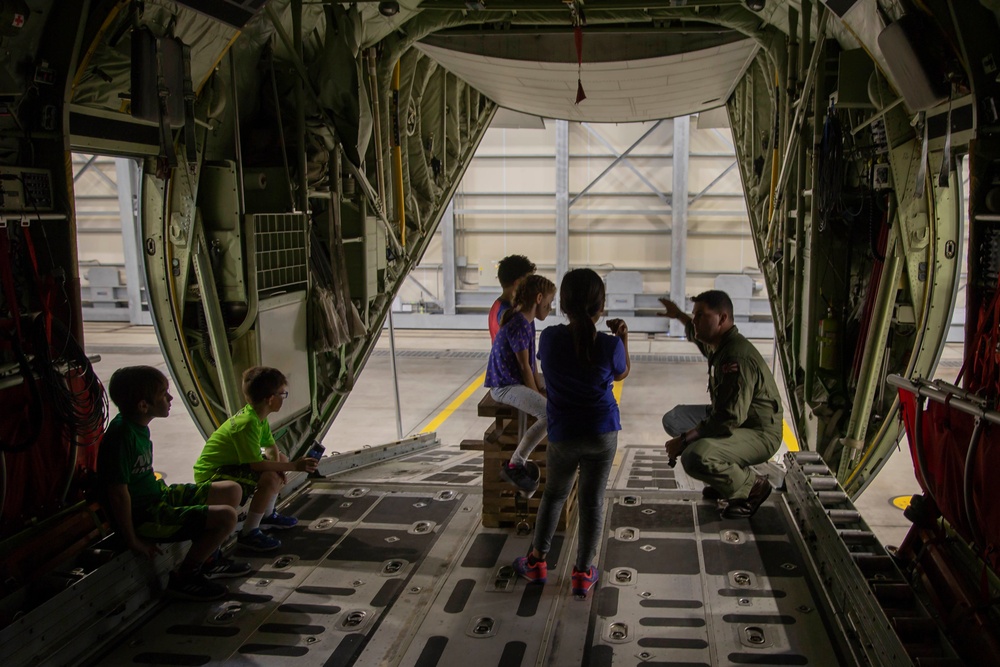 Devil pups; MAG-12 hosts junior recruit day