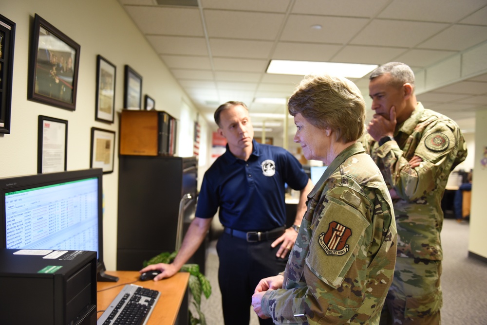 AMC leadership team visits Travis Air Force Base