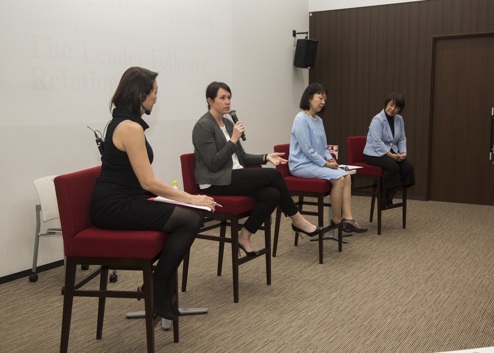 Women of Okinawa, US discuss leadership