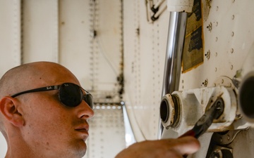 P-3 Bomb Bay Maintenance