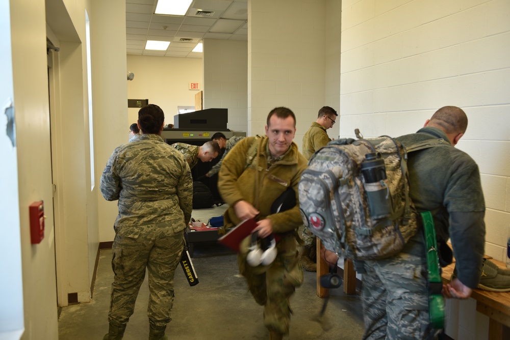 335th FS Airmen processes for deployment