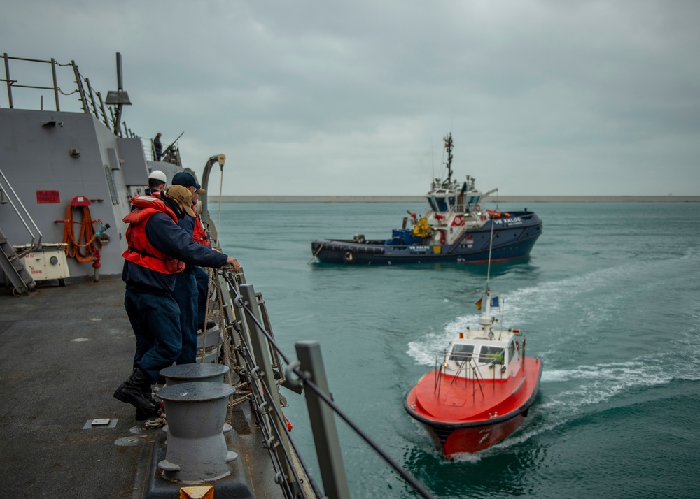 USS Bainbridge Deployment