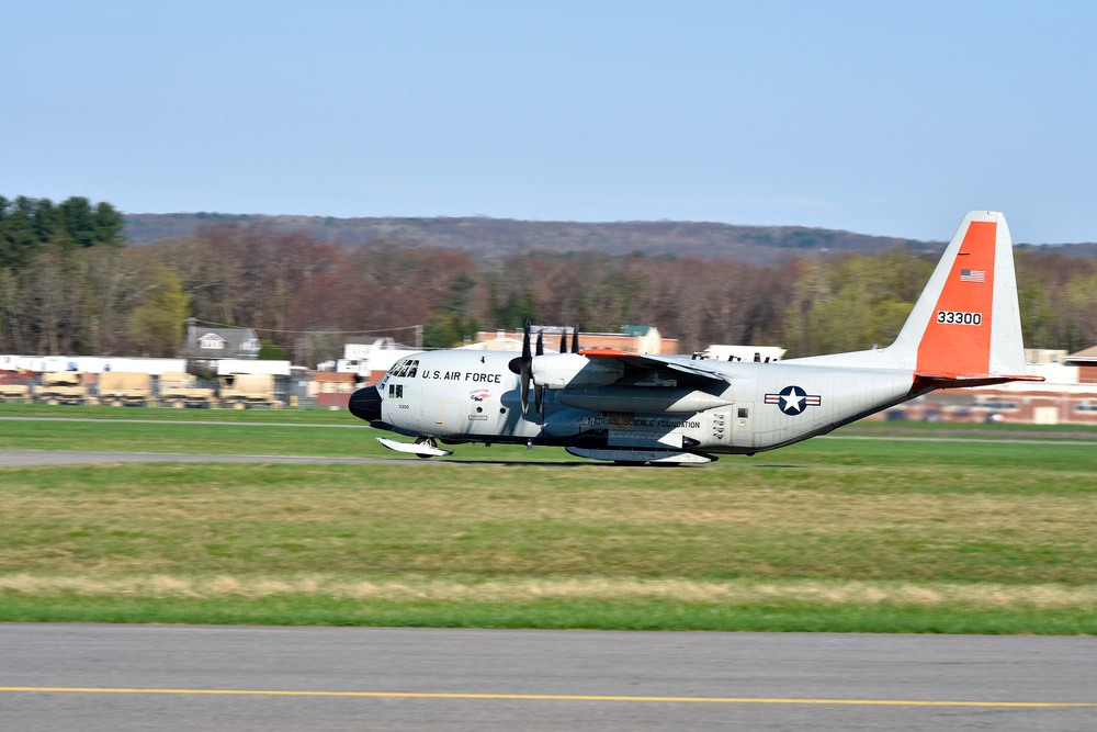 109th Airlift Wing beings National Science Foundation Missions