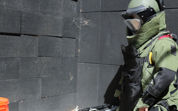 EOD Competition Remembers the Fallen