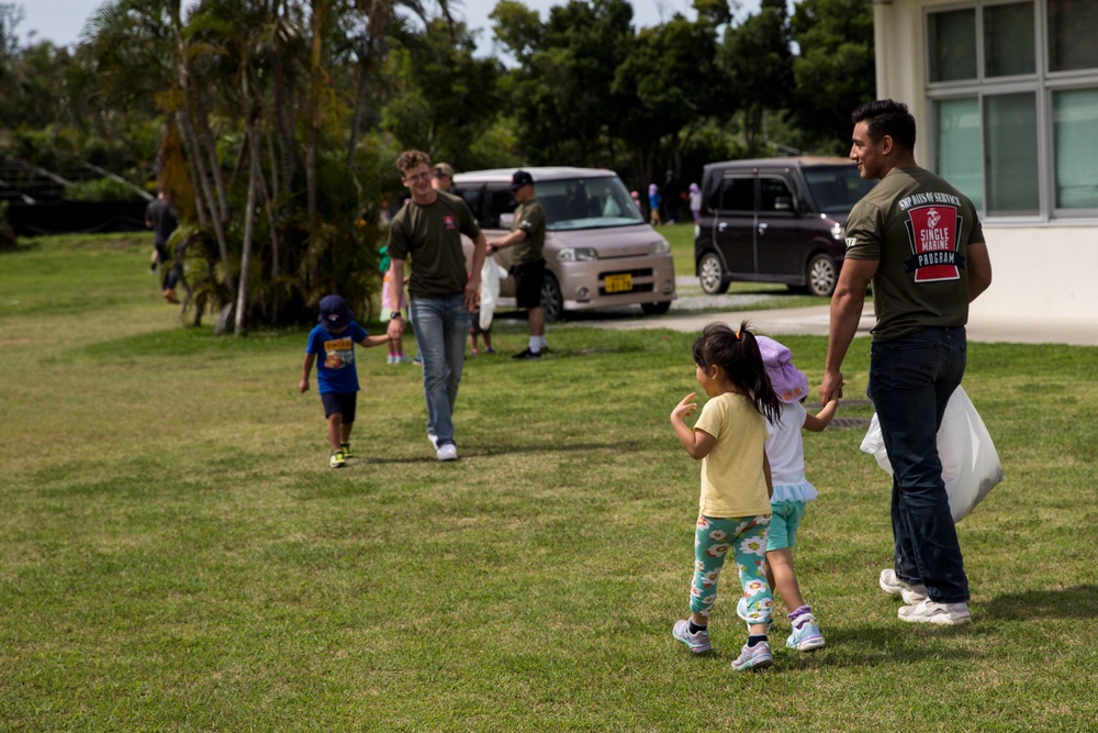 Camp Hansen Marines Volunteer for a friendship exchange and community clean up