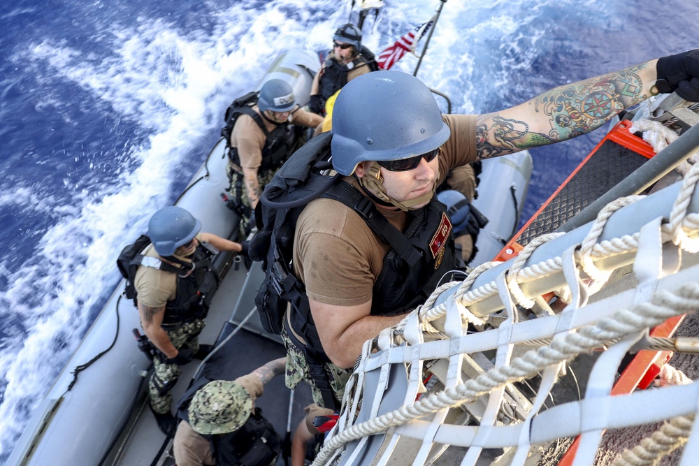 USS Preble And HMAS Melbourne Conduct VBSS Drill During Cooperative Deployment.