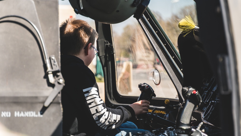 Montessori School, Ergersheim, Germany visits the 1st Combat Aviation Brigade Montessori School, Ergersheim, Germany visits the 1st Combat Aviation Brigade