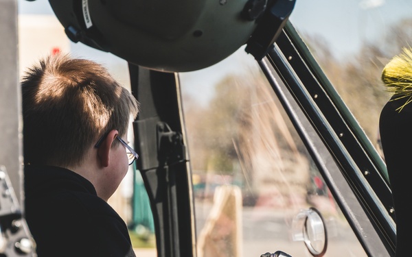 Montessori School, Ergersheim, Germany visits the 1st Combat Aviation Brigade