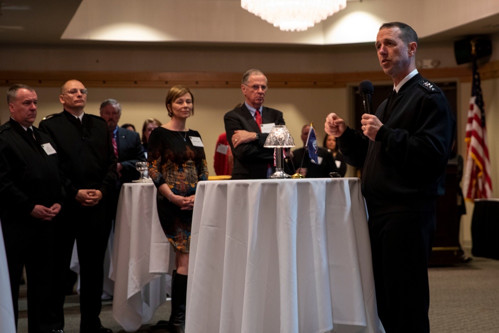 CNO Speaks with Community Leaders at Naval Base Kitsap-Bangor