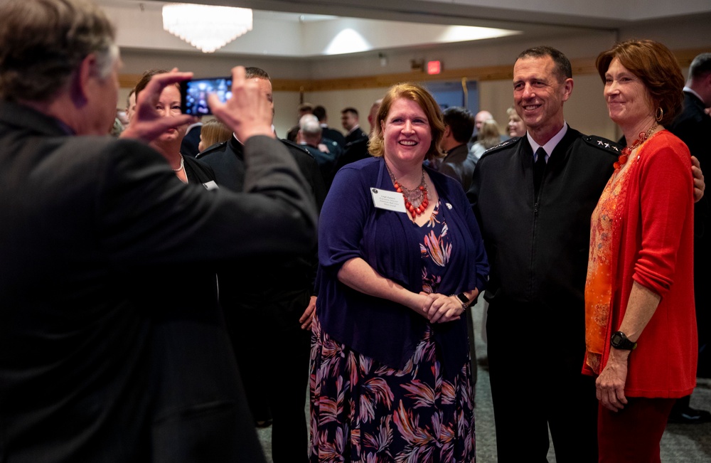 CNO Speaks with Community Leaders at Naval Base Kitsap-Bangor