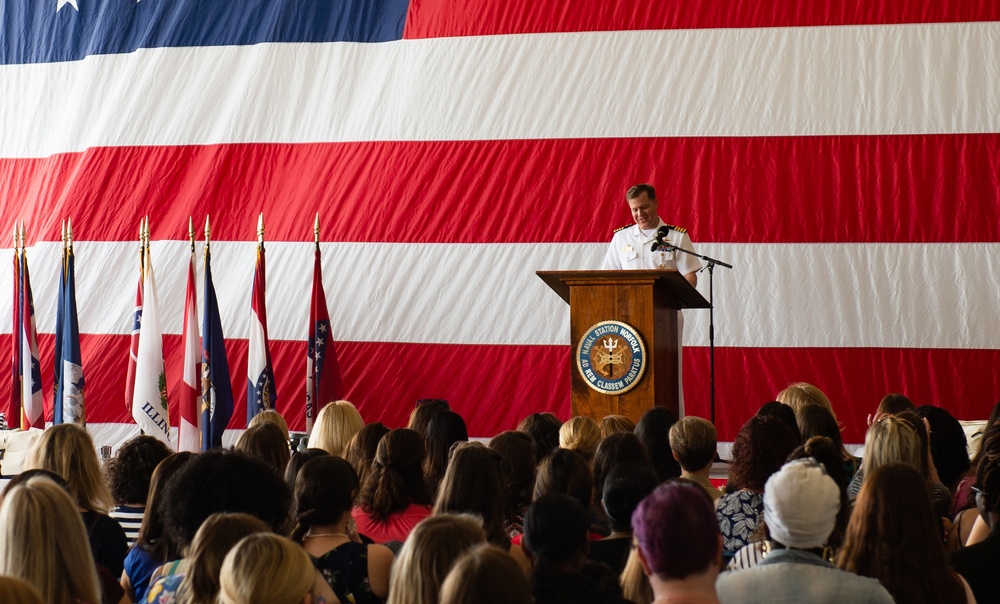 SLOTUS visits Naval Station Norfolk