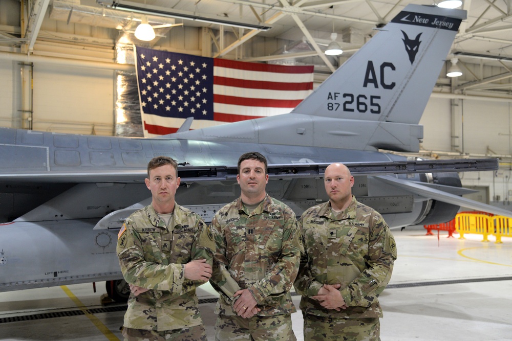 U.S. Army PSYOP records audio of F-16 fighter jets for training scenarios