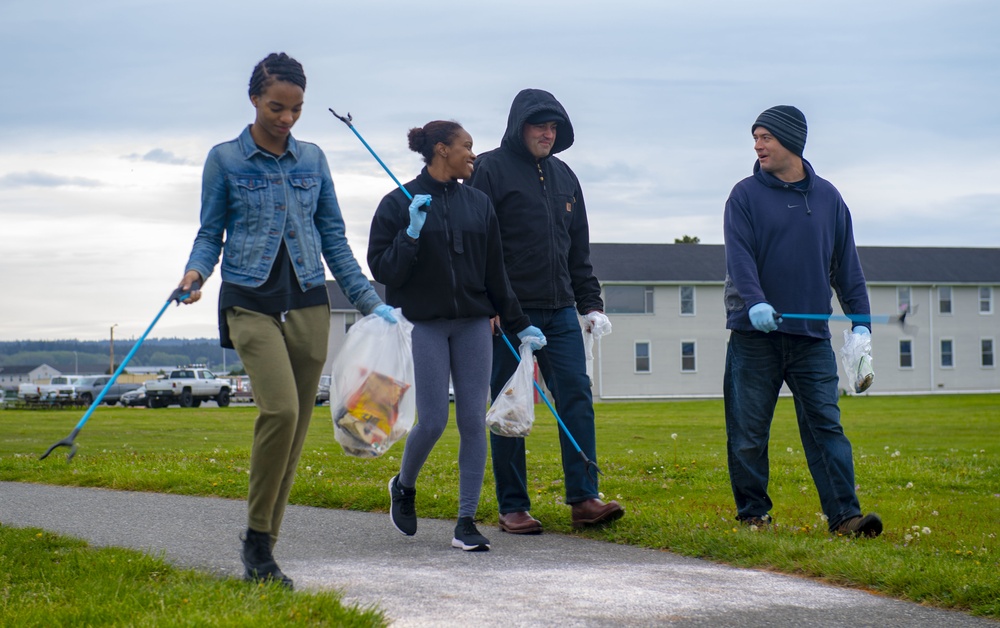 NAS Whidbey Island Contributes to Environmental Preservation For Earth Day