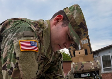 Signal Soldiers Practice Shooting Satellite