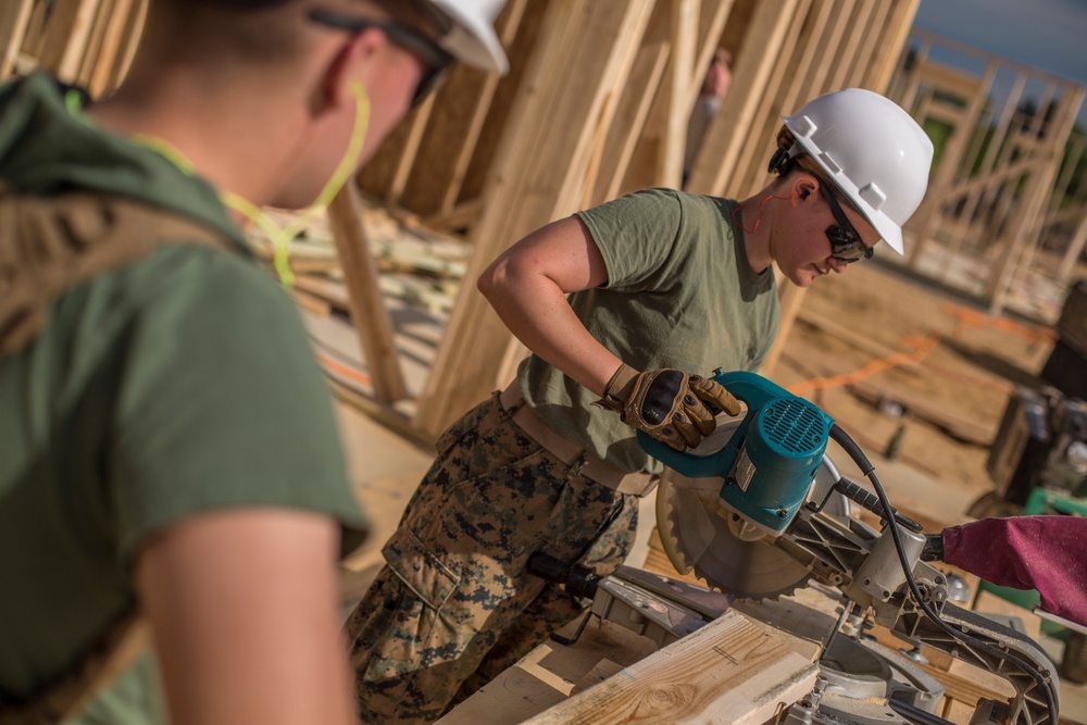 6th ESB builds Camp Kamassa