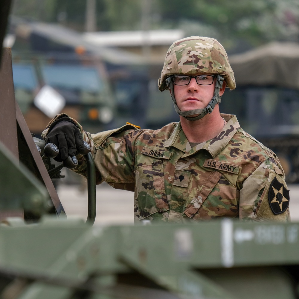 Thunder Soldiers Conduct PMCS