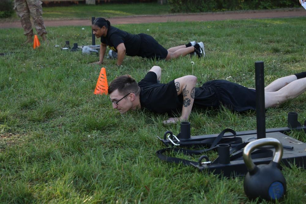 First ID Soldiers conduct ACFT in Poland