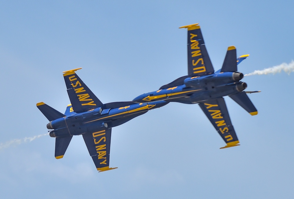 Blue Angels Practice Over Pensacola