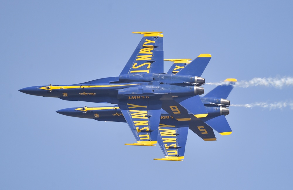 DVIDS Images Blue Angels Practice Over Pensacola [Image 4 of 8]