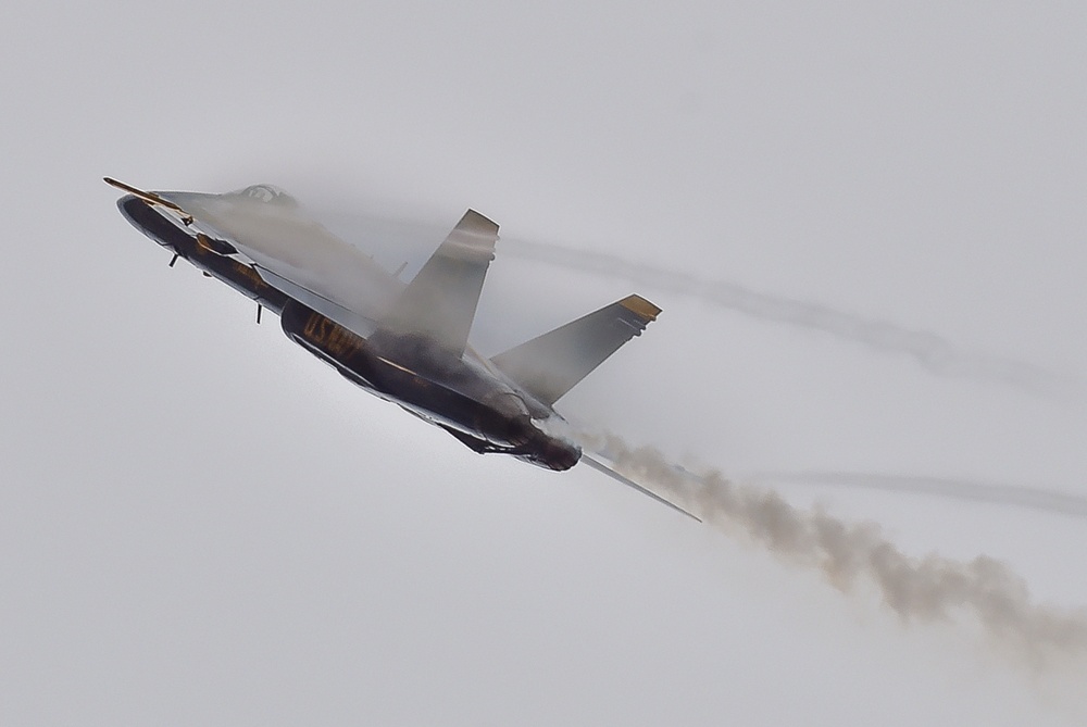 Blue Angels Practice Over Pensacola