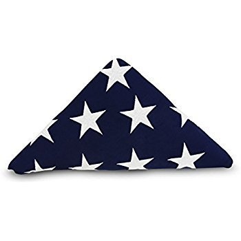 Military funeral deals flag folding meaning