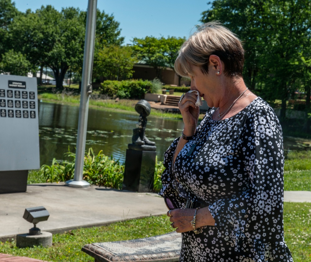 Gold Star Mothers visit Shaw