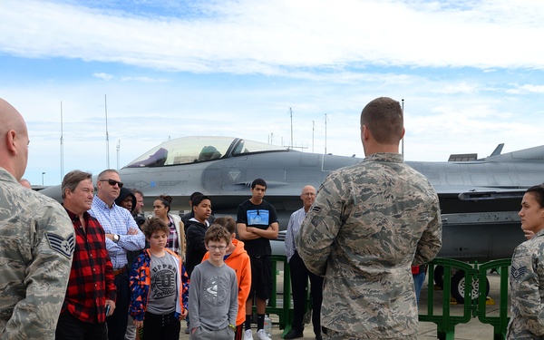 Big Brothers Big Sisters visit 177FW