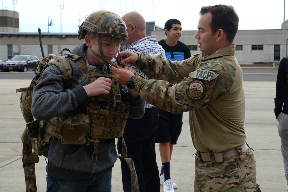 Big Brothers Big Sisters visit 177FW