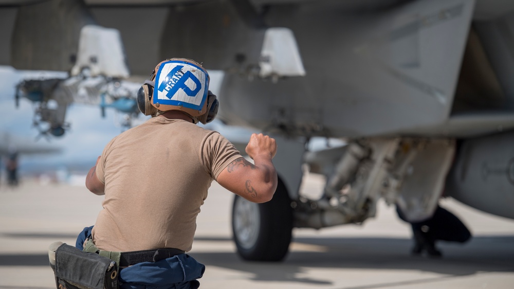 U.S. Navy flies in Idaho