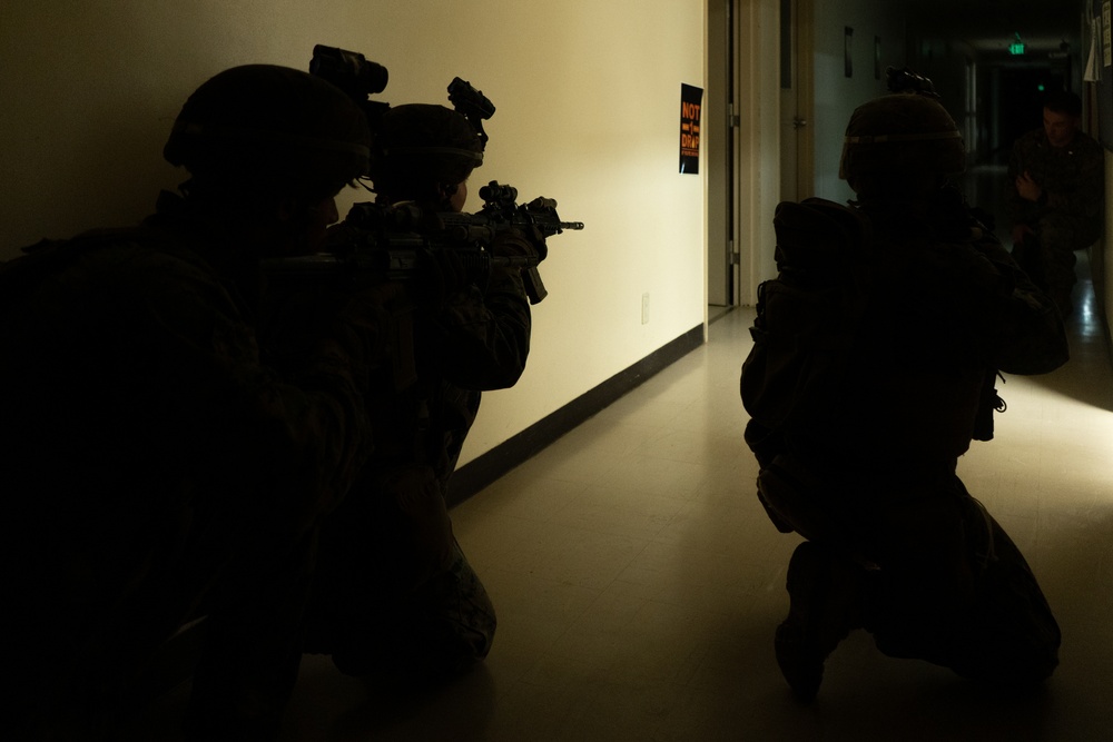 1 Battalion, 3rd Marines, Weapons Company perform raid on Battalion Command Post building