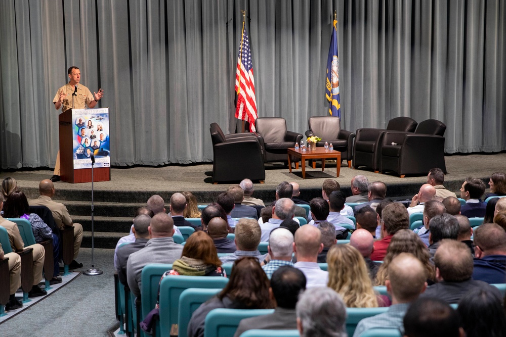 CNO Speaks at Diversity Engagement Group Discussion