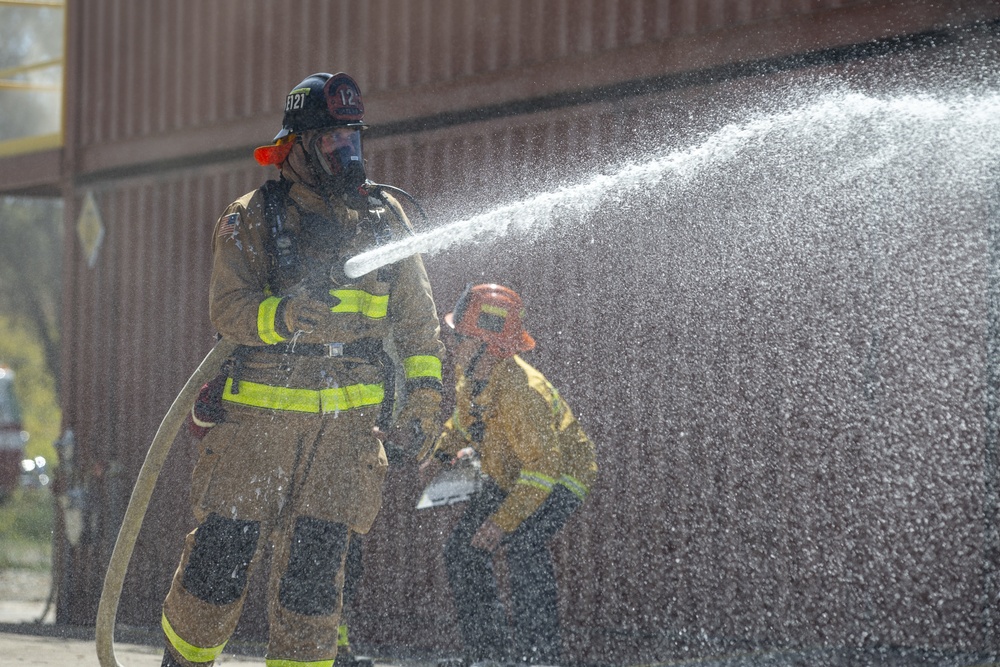 Controlled fire simulation training on Camp Pendleton
