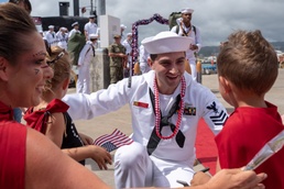 USS Santa Fe Returns to Pearl Harbor
