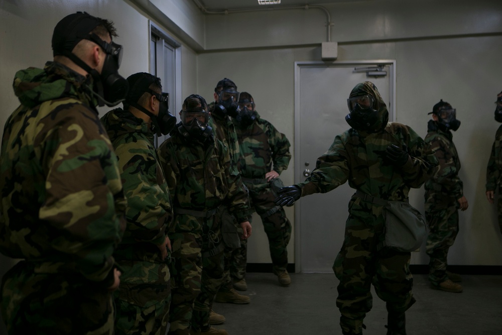 31st MEU Marines, Sailors refine CBRN defense fundamentals